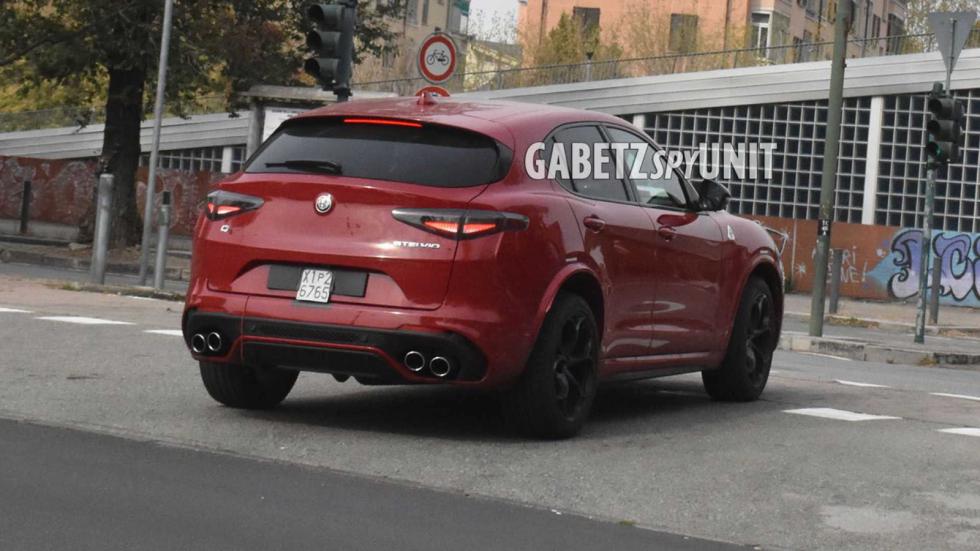 Στο δρόμο η ανανεωμένη Alfa Romeo Stelvio Quadrifoglio